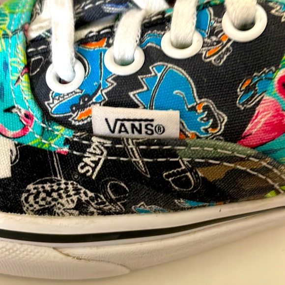 VANS•FLAMINGO•PIRATE SKULL•DINOSAUR•WOMENS 6 / MENS 4.5 - Picture 5 of 8
